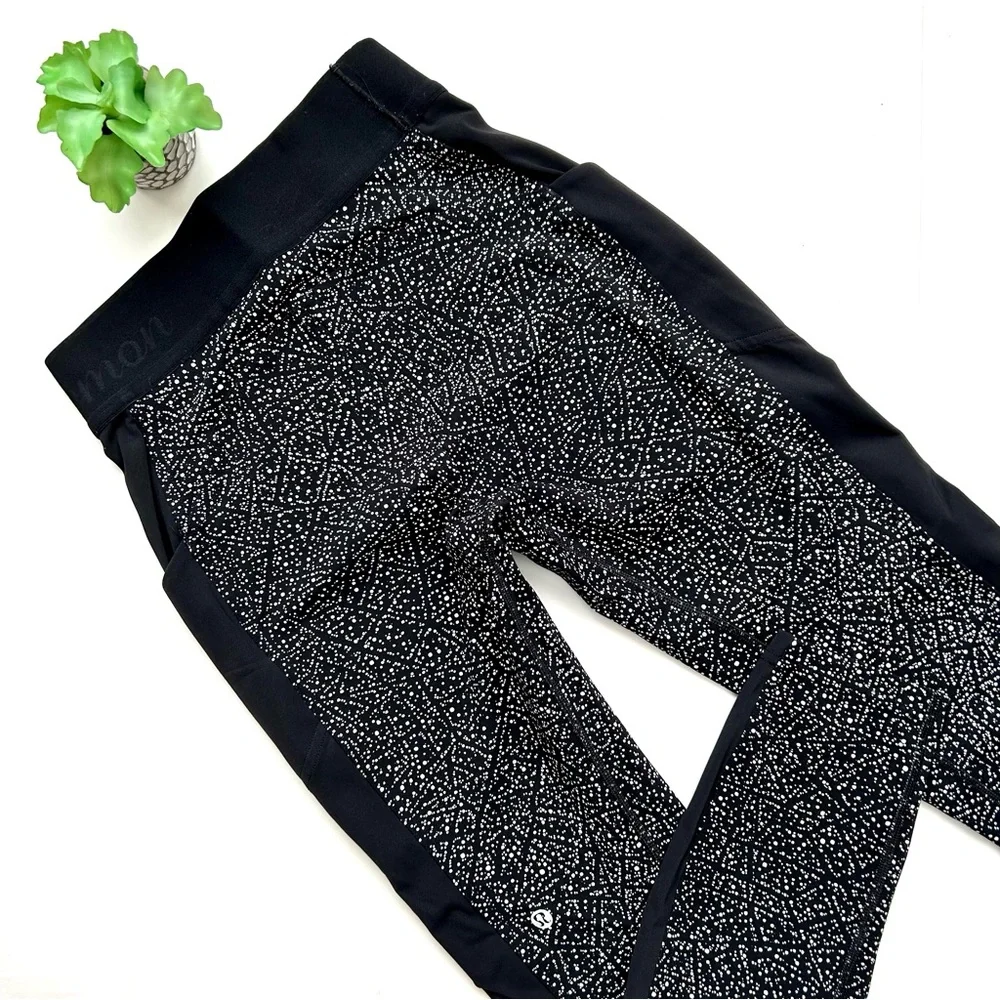 Lululemon Box It Out Tight Night View White Black Luxtreme Leggings Pockets 6